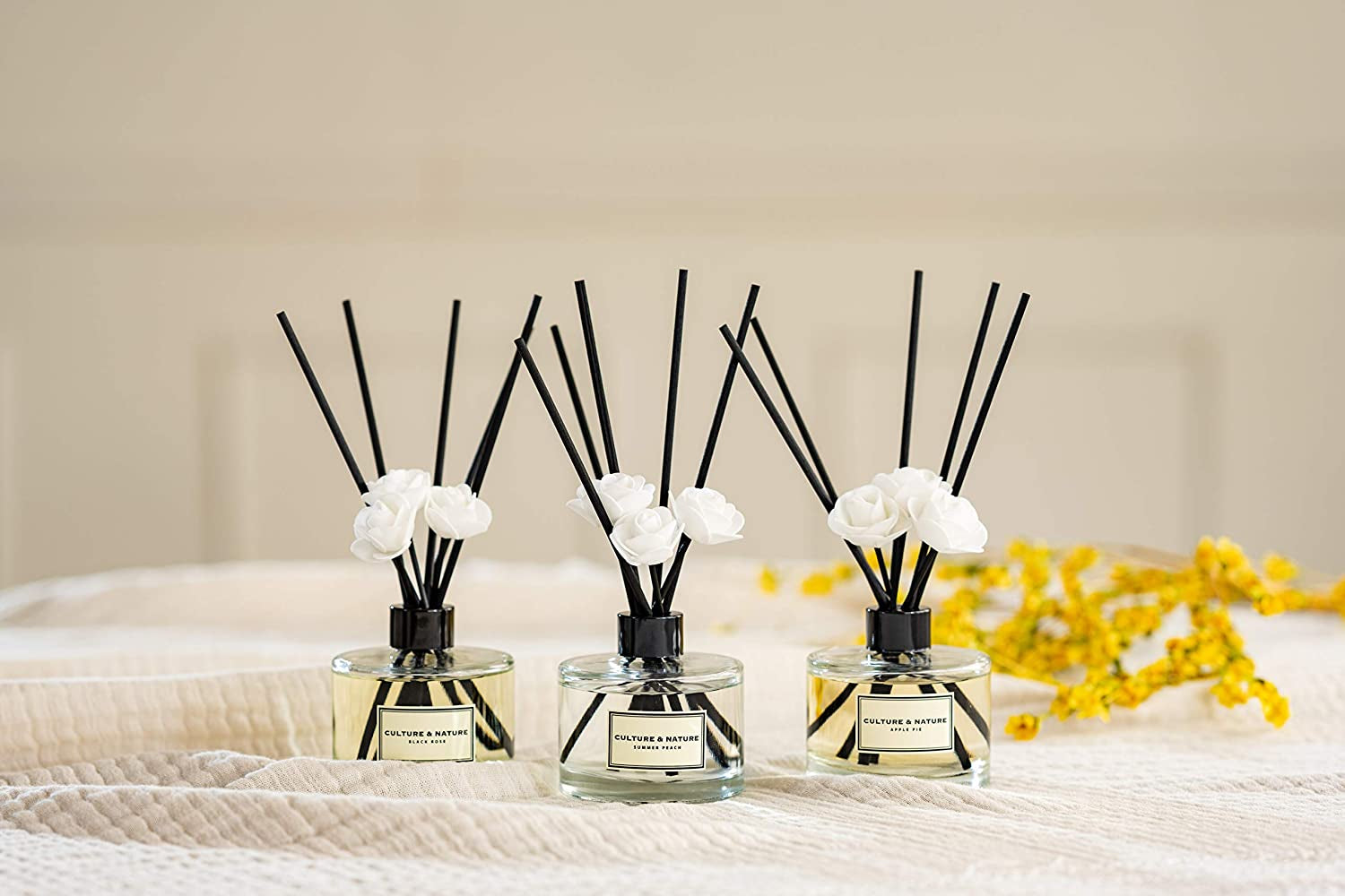 Reed Diffuser Set 6.7Oz (200Ml) Clean Cotton Scented Diffuser with Sticks Home Fragrance Reed Diffuser for Bathroom Shelf Decor